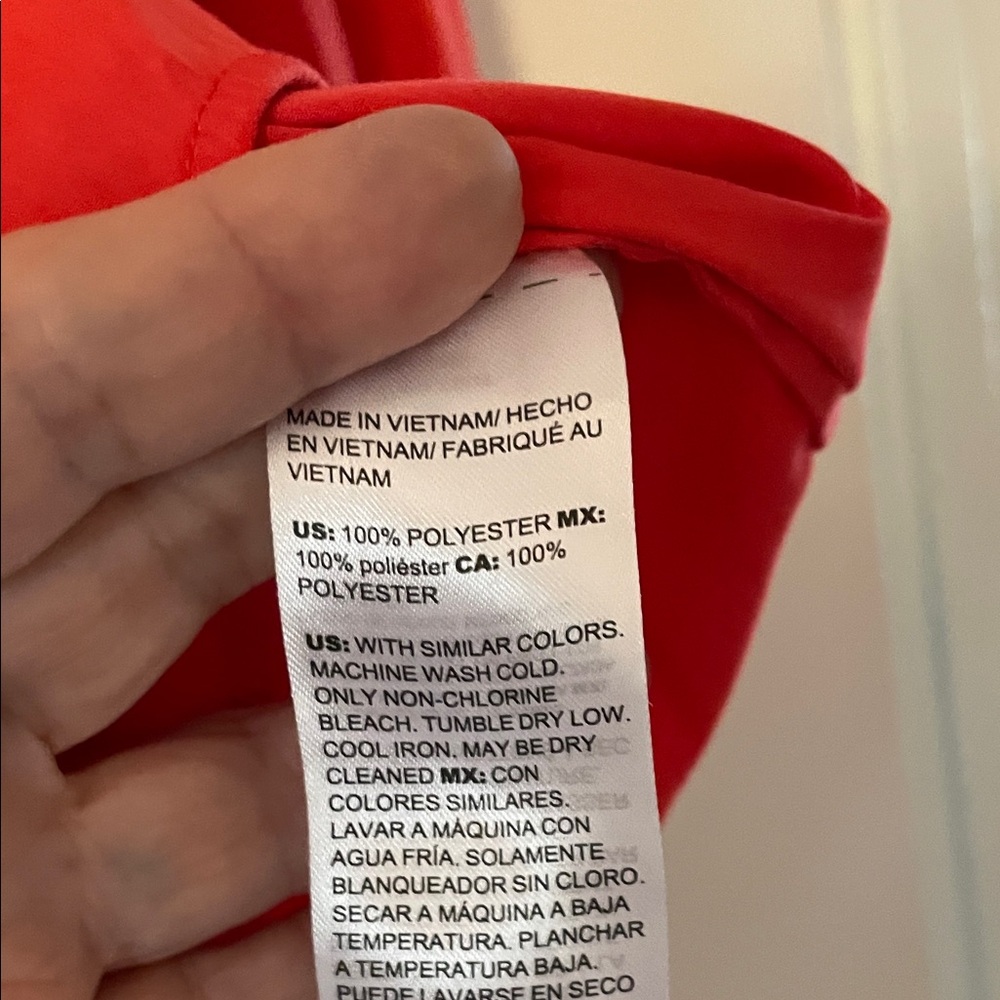 Chico's Vibrant Red Blouse Size 3 - Picture 4 of 5